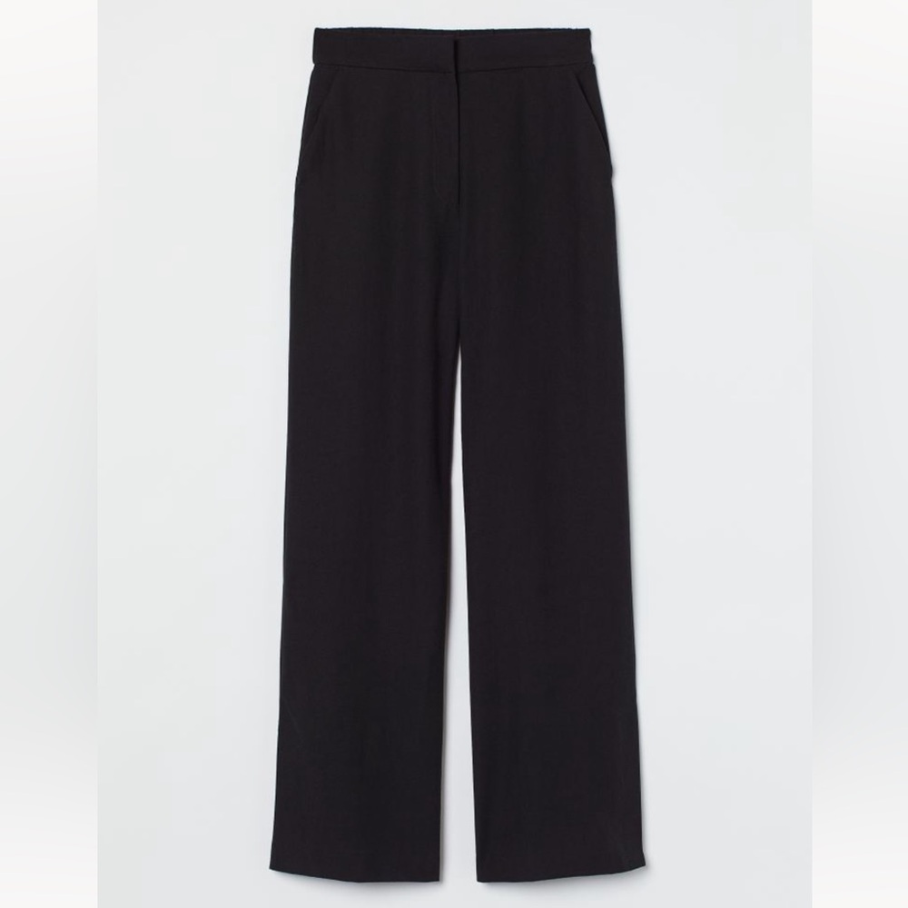 New with tags Wide Cut - Side Slit - Black Pants